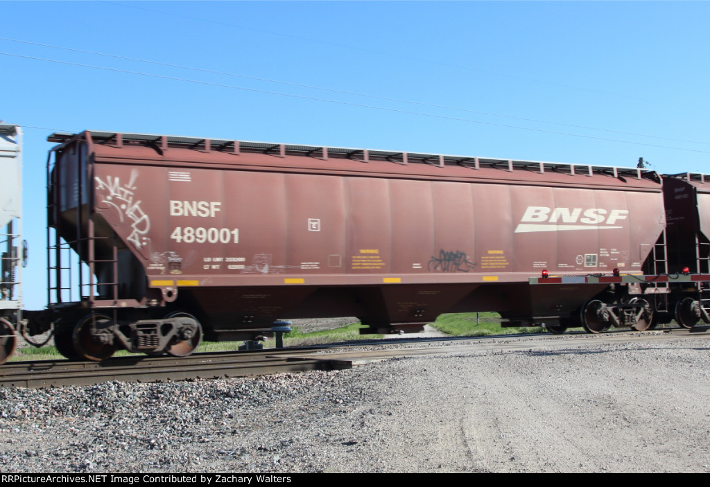 BNSF 489001